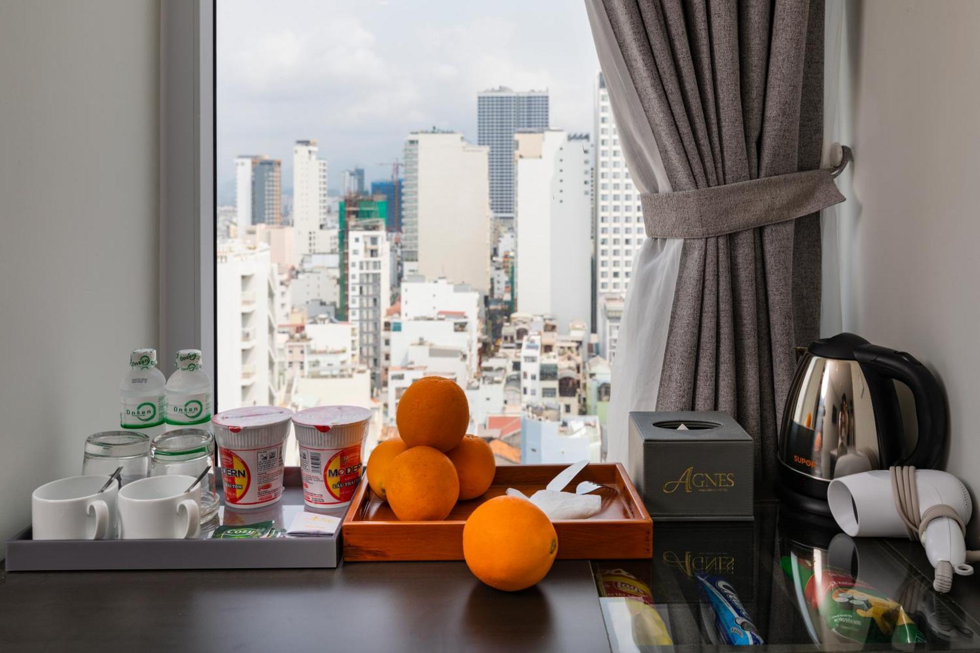 Agnes Hotel Managed By Dhg Nha Trang Eksteriør bilde